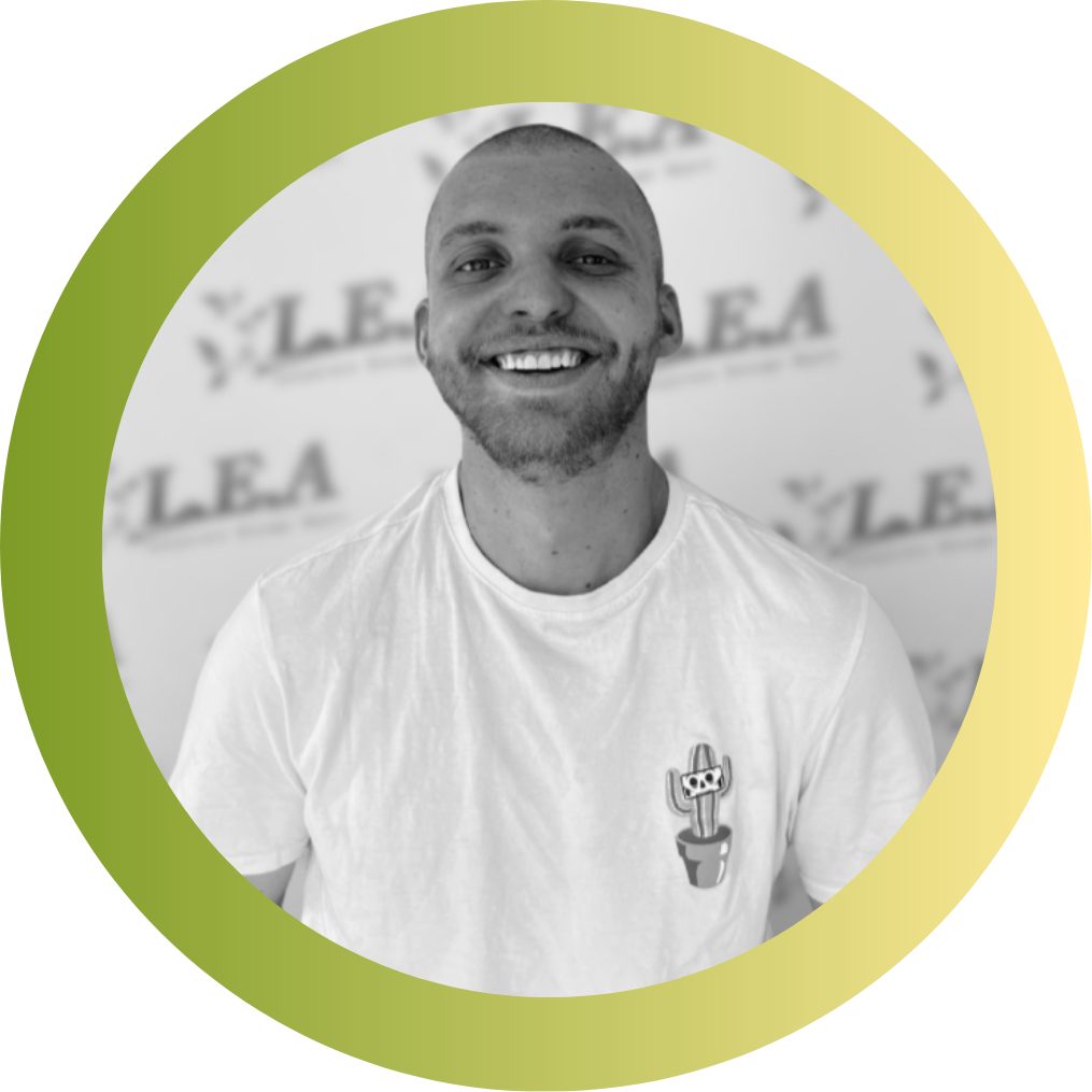 Tanguy Tafforeau, chauffeur, L.E.A, société de négoce agricole, Villeneuve-en-Perseigne.